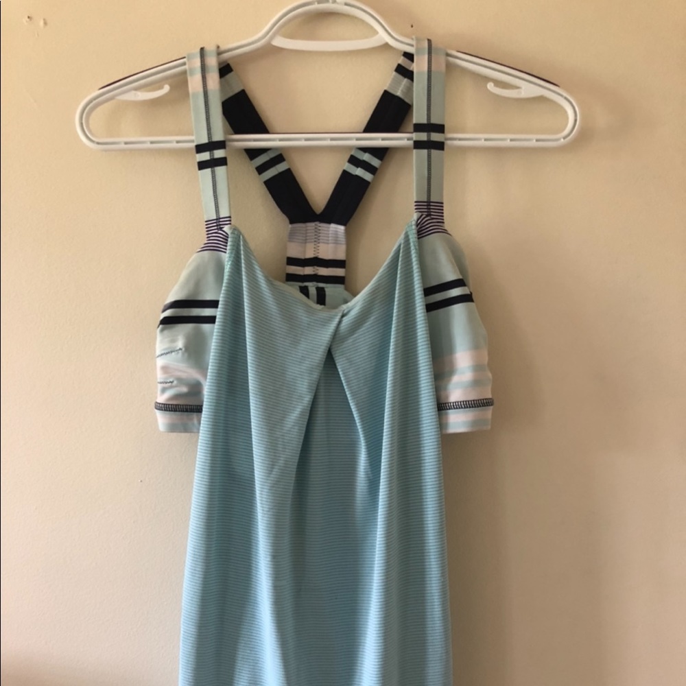 Lululemon tank
